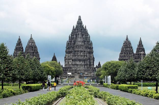 Candi Prambanan