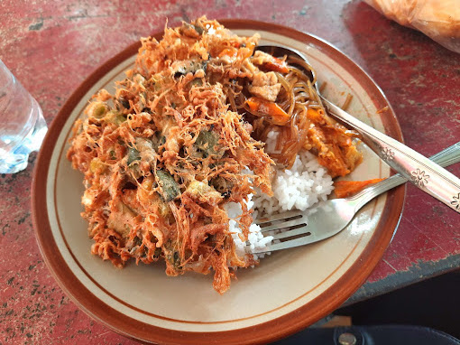 Telur Gobal-Gabul Warung Mbak Pojok Yuni