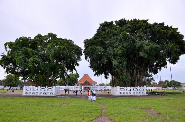 alun-alun kidul yogyakarta