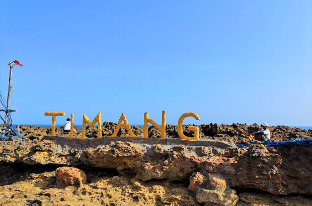 Pantai Timang