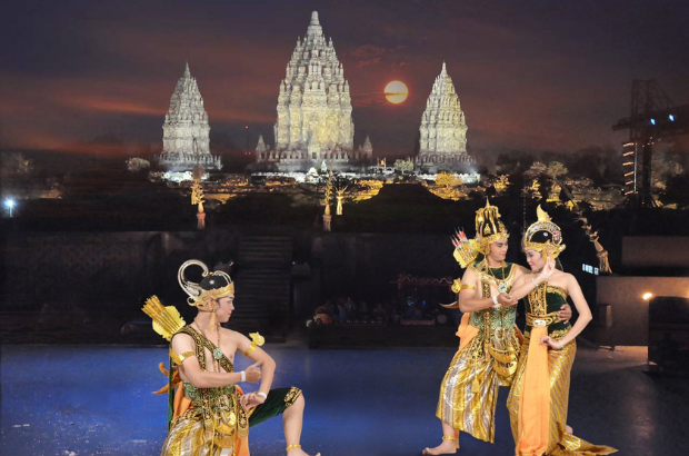 Pertunjukan Seni Tari Candi Prambanan