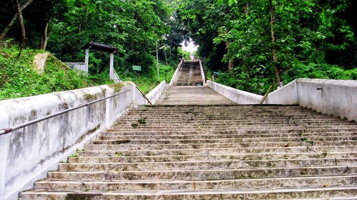 Anak Tangga Makam Imogiri Yogyakarta