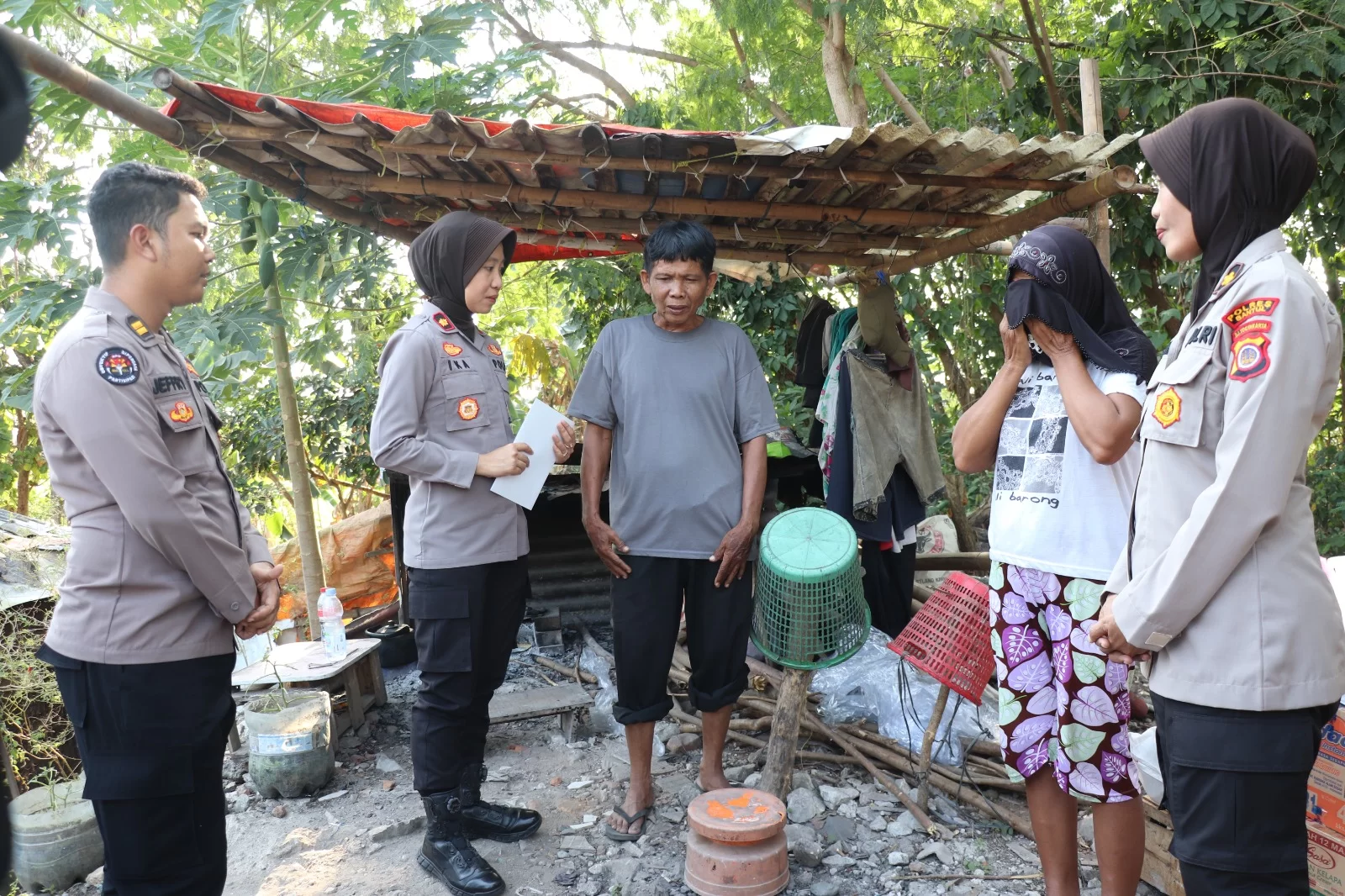 Nenek Korban Amuk Massa Karena Mencuri Dapat Bantuan dari Polres Bantul