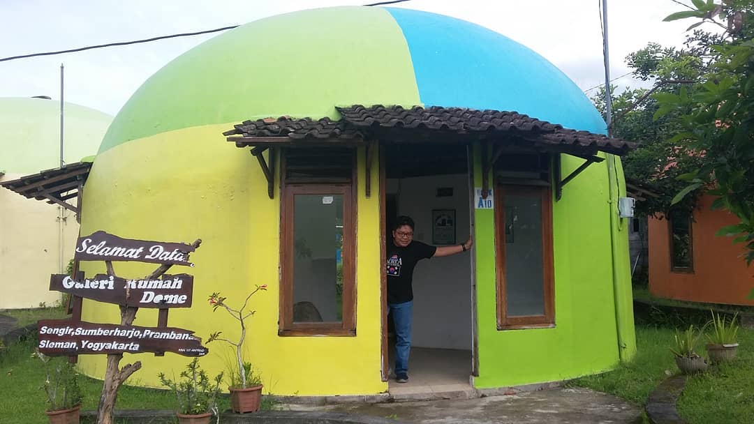 Komplek Desa Wisata Rumah Domes Teletubbies