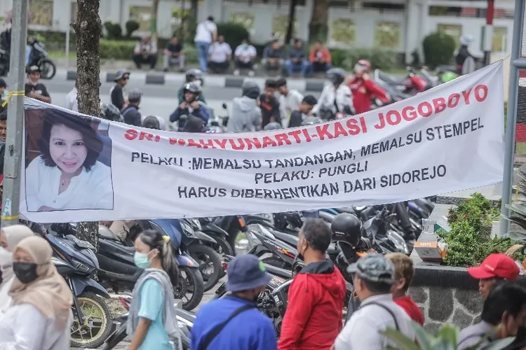 Kasi Jogoboyo Sidorejo Godean Akhirnya Dipecat dari Jabatannya