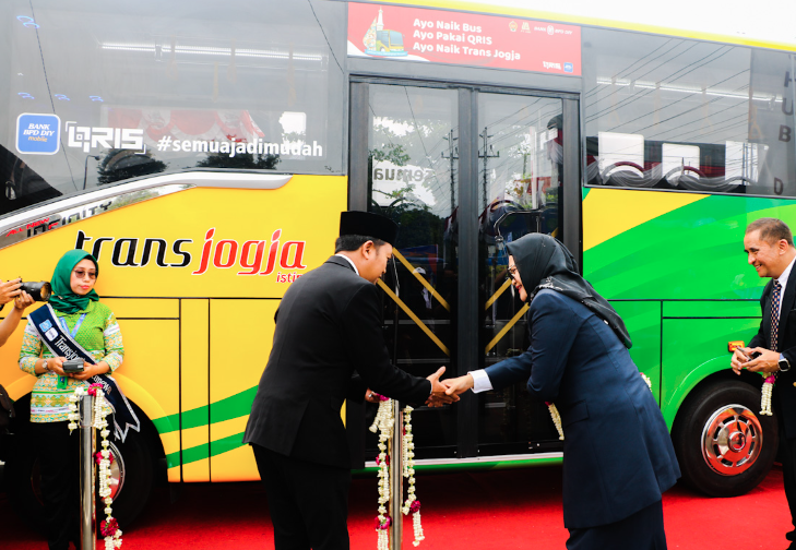 Pemda DIY Luncurkan 25 Armada Baru Bus TransJogja