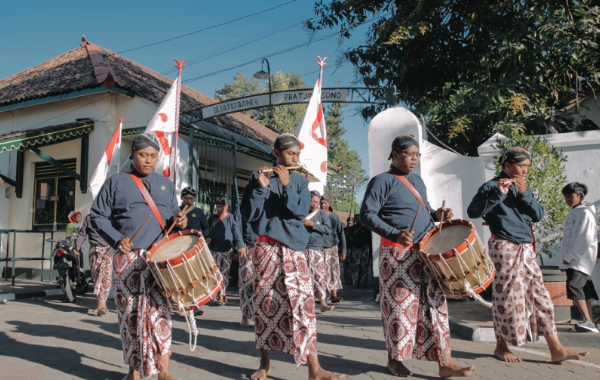 Gladhi Resik Prajurit Jelang Garebeg Mulud