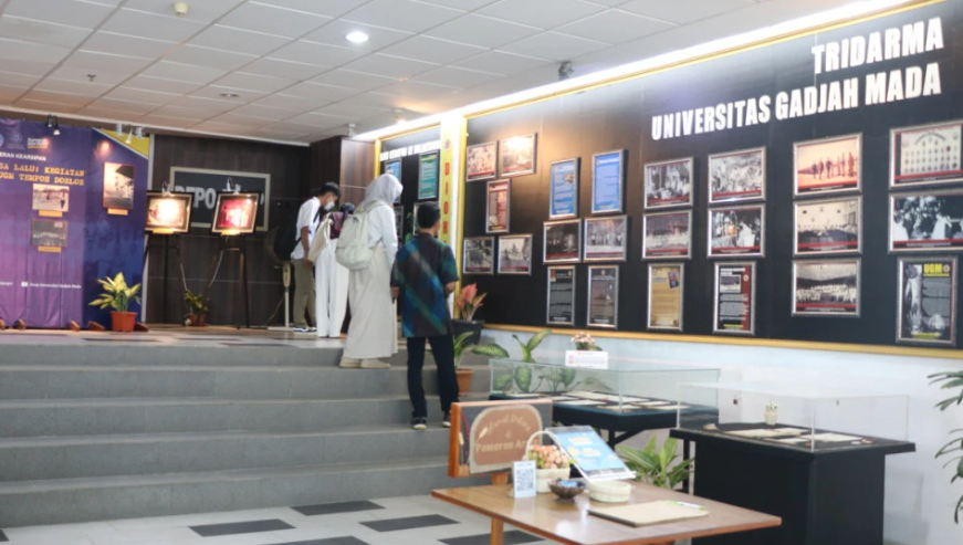 Langkah UGM menggelar pameran arsip