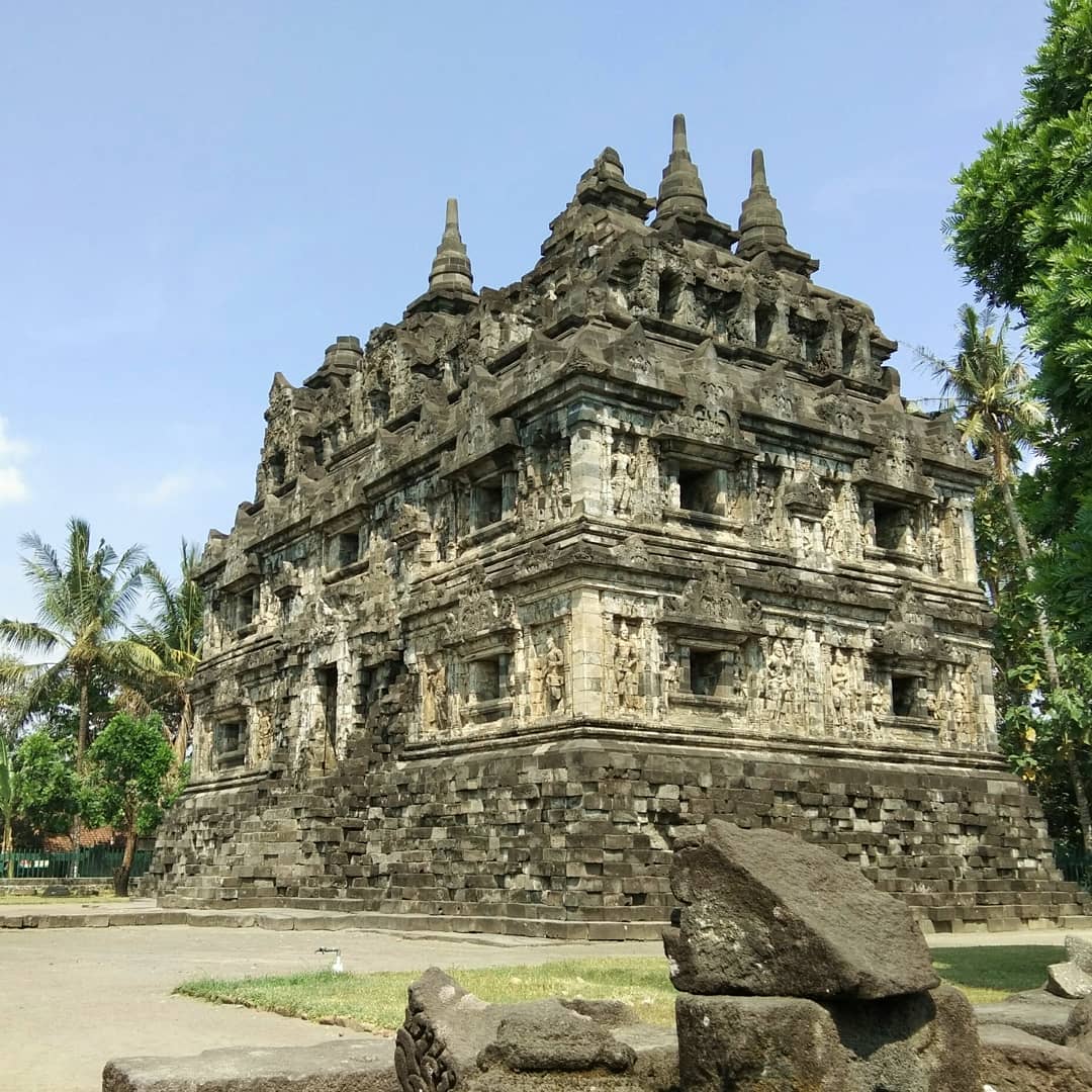 Destinasi wisata candi jogja Candi Sari