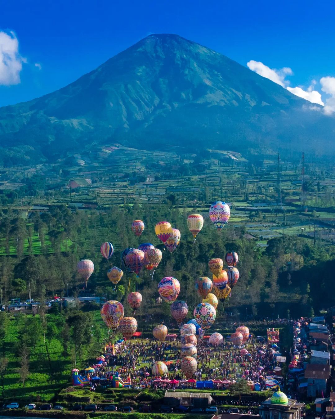 Catat! Festival Balon Udara Obelix Village 2024