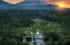 5 Rekomendasi Tempat Hits Dengan View Gunung Merapi