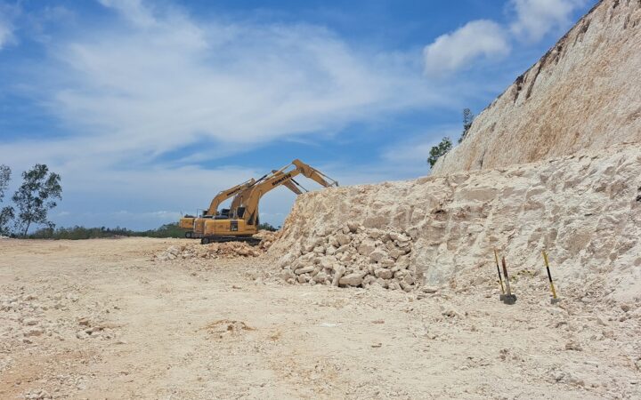 Penemuan Gua Stalakit Di Lokasi Proyek JJLS Planjan Gunungkidul