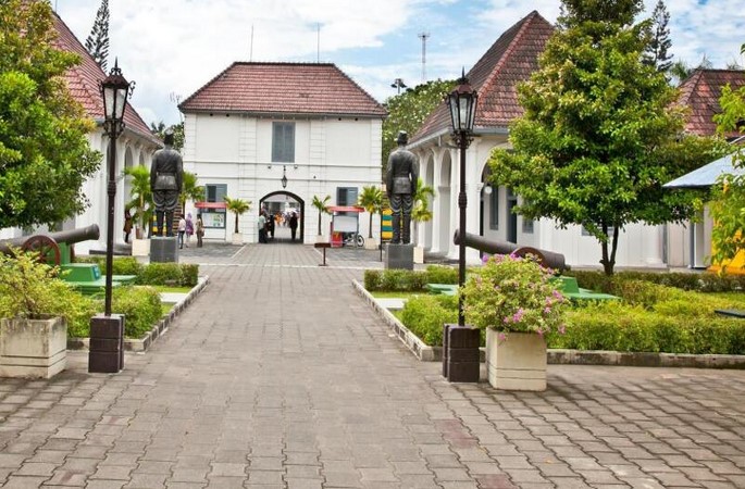 7 Hotel Murah di Jogja Harga Dibawah 1 Jutaan Lengkap dengan Fasilitasnya! 2 The Capsule Malioboro