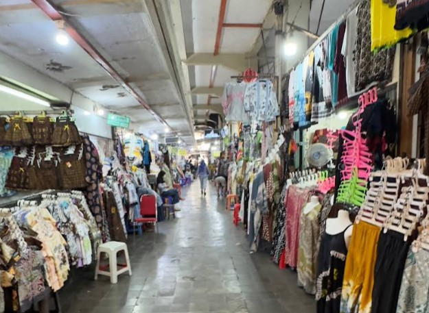 9 Tempat Oleh-Oleh Khas Jogja Murah dan Lengkap Dekat Malioboro 2 Pasar Beringharjo