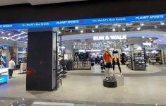 Planet Sports Hartono Mall