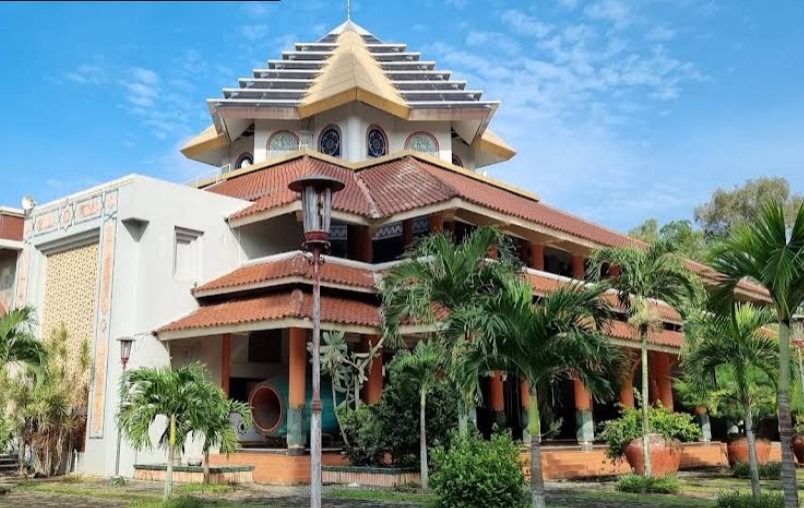 Masjid Kampus UGM (Masjid Mardliyyah)