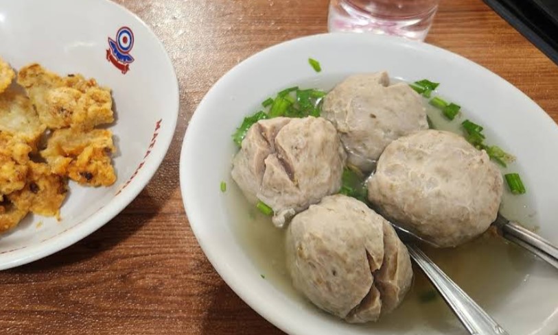7 Tempat Makan Bakso di Jogja yang Terjangkau dan Enak: Lengkap dengan Lokasi dan jam Buka 4 Bakso Jawi Bu Miyar
