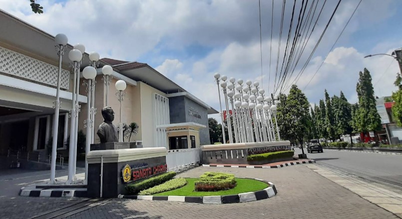 10 Universitas Jurusan Farmasi di Jogja Terbaik, Lengkap dengan Biayanya! 5 Universitas Sanata Dharma (USD)