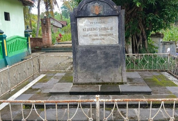 Makam Ki Ageng Giring