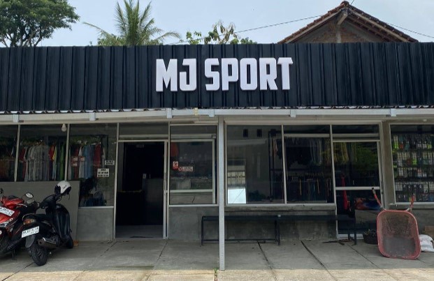 7 Tempat Jual perlengkapan Olahraga di Jogja Lengkap, Harga dan Lokasi! 5 Maju Jaya Sport