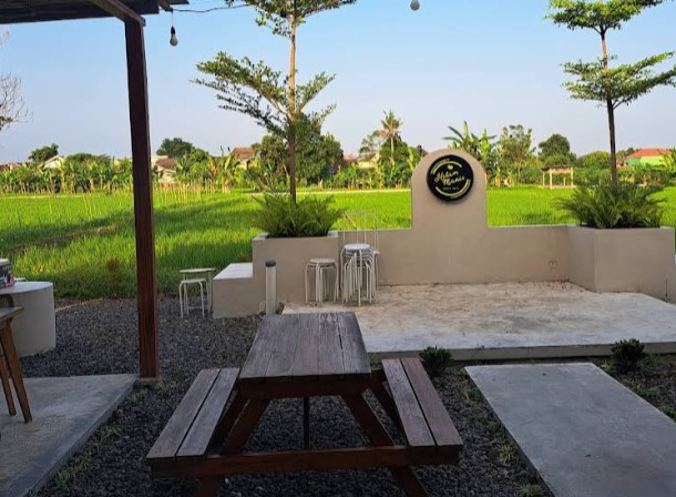 7 Coffee Shop Instagramable di Jogja yang Asyik Buat WFC dan Lokasi Strategis 6 Kedai Hitam Manis