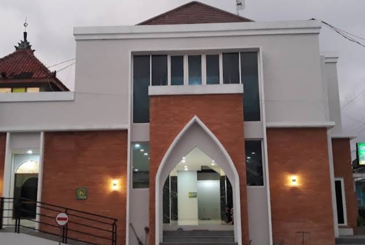 7 Masjid Istimewa di Jogja yang Sering Digunakan untuk Kajian Islam 6 Masjid Al-Furqan Muhammadiyah