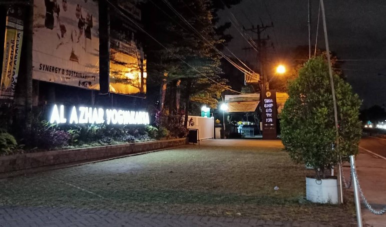 8 Sekolah TK Swasta Terbaik di Jogja Fasilitas dan Biaya Masuk! 6 TK Al-Azhar Yogyakarta World School