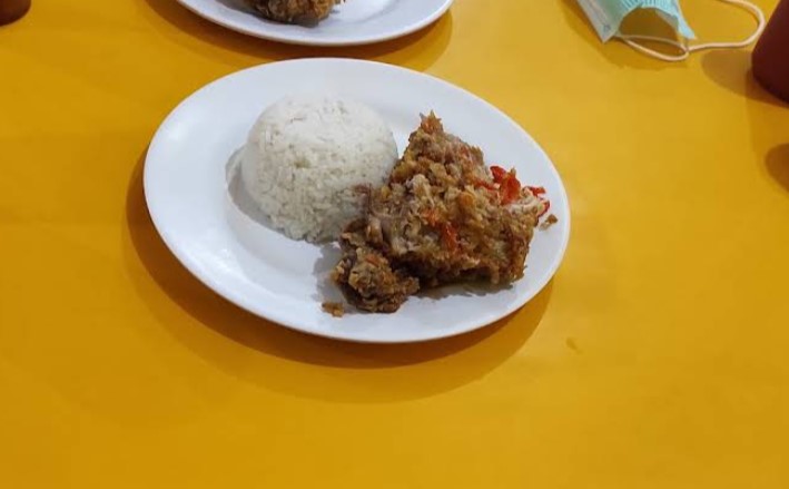 Popeneeye Chicken Express