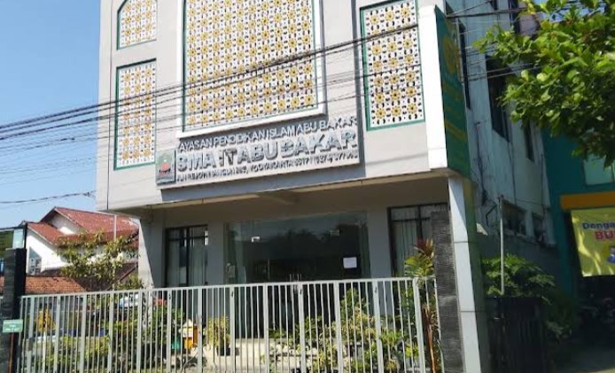 8 SMA Terbaik di Jogja yang Terkenal Ekskul Pramuka 9 SMA IT Abu Bakar Yogyakarta