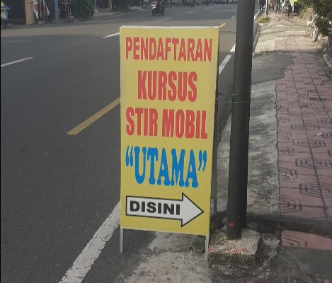 7 Tempat Kursus mengemudi di Jogja Profesional, Harga dan Layanan yang Disediakan 8 Kursus Stir Mobil Utama