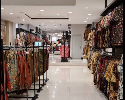 9 Tempat Oleh-Oleh Khas Jogja Murah dan Lengkap Dekat Malioboro 10 Batik Keris