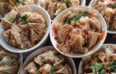 Bakso Bunderan Ciomas 450376258