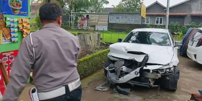 Sebuah kecelakaan lalu lintas fatal terjadi di Sleman, Yogyakarta (sabtu, 24/5/2025)