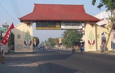 Ilustrasi gapura di Bantul
