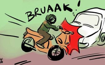 Ilustrasi kecelakaan antara mobil dan motor