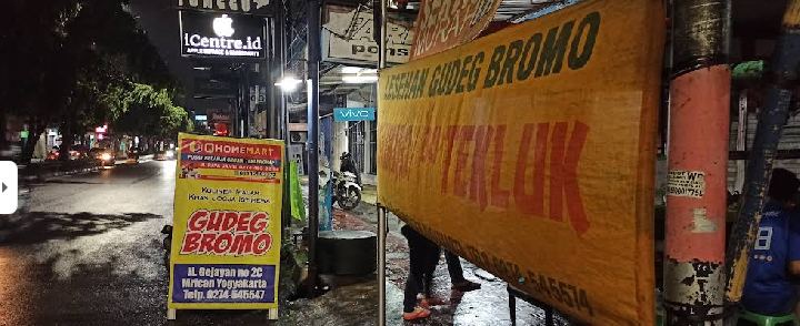 10 Kuliner Malam Jogja Paling Terkenal, Dekat Malioboro Enak dan Murah 9 Kuliner Malam Jogja