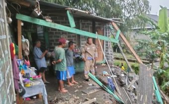 Tembok SD Bogem 2 Sleman Roboh