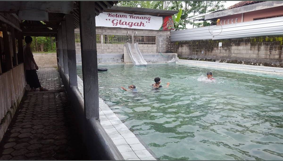 10 Tempat Kolam Renang Jogja Murah dan Seru untuk Anak-anak 5 Kolam Renang Jogja