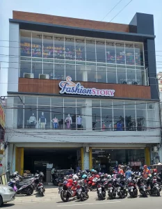 Outfit 20 Ribuan di Jogja: Life Hack Stylish Tanpa Bikin Kantong Menangis 3 Outfit Jogja