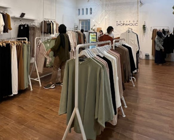 7 Butik Baju Wanita di Jogja yang Modern dan Fashionable 2 House of Shopaholic