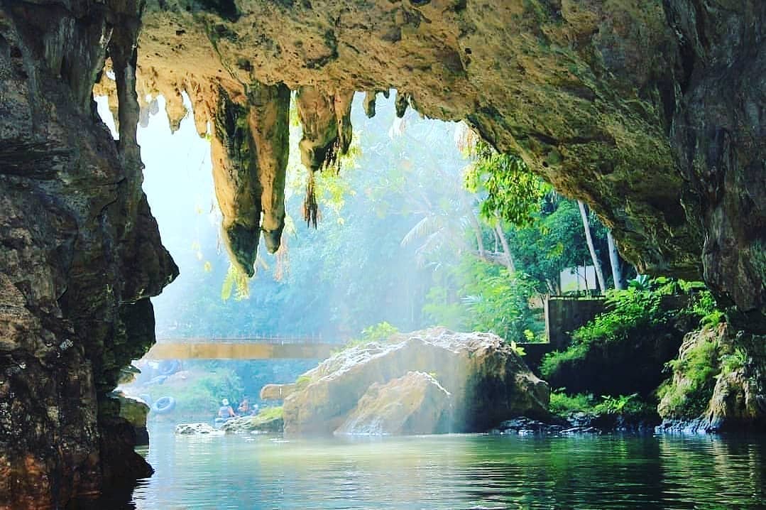 7 Gua Alam Eksotis di Gunung Kidul Cocok untuk Kamu Jelajahi Saat Liburan! 2 Gua Pindul