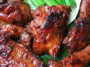 7 Kuliner Khas di Sleman yang Lezat: Lengkap dengan Harga dan Lokasi 2 Ayam Goreng Kalasan