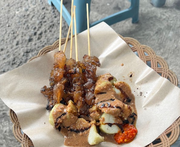 7 Tempat Makan Sate di Jogja yang Ramah di Kantong Dijamin Bikin Nagih! 3 Sate Kere Pasar Beringharjo