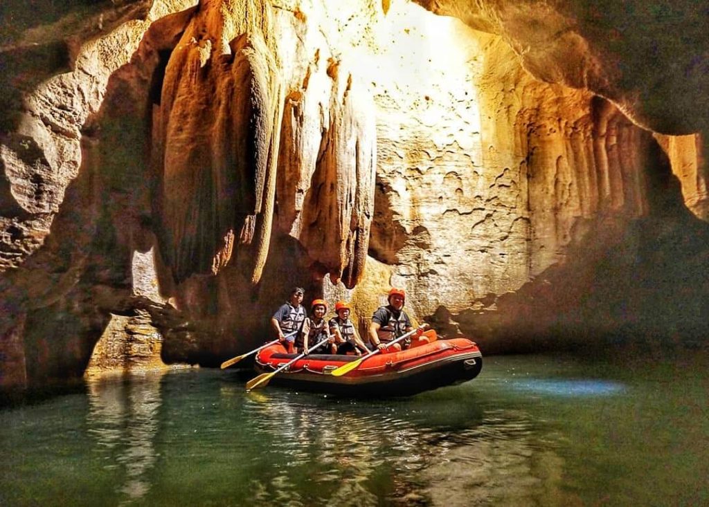 7 Gua Alam Eksotis di Gunung Kidul Cocok untuk Kamu Jelajahi Saat Liburan! 3 Gua Tanding