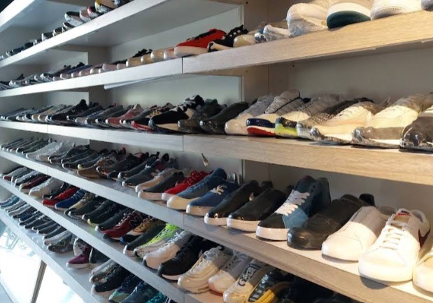 TOS.CO Sneakersroom
