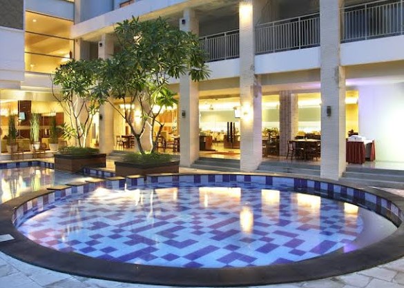 Vrata Hotel