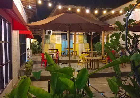 8 Tempat Ngeteh di Jogja yang Khas dan Rasa Autentik 5 Notorosso Coffee and Tea