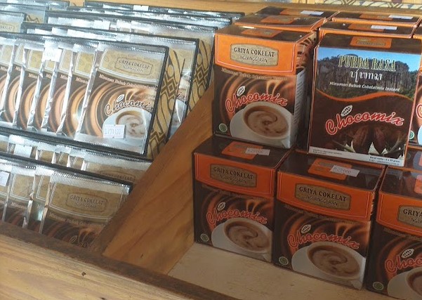 8 UMKM atau Kerajinan Khas Gunung Kidul yang Cocok Dijadikan Oleh-Oleh 6 Griya Cokelat Nglanggeran