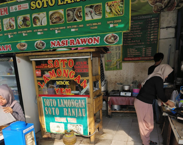 Warung Soto Ayam Mbok Yem