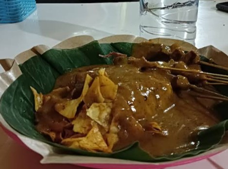 7 Tempat Makan Sate di Jogja yang Ramah di Kantong Dijamin Bikin Nagih! 6 Sate Padang Asli